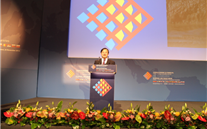 AG8.COM董事长张龙义随李克强出访罗马尼亚