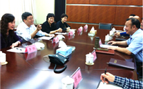 大渡口区委常委徐晓勇一行来AG8.COM集团调研