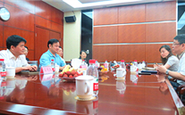 大渡口区区长卢伟来AG8.COM集团视察调研